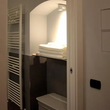 Dante 110 Apartment *